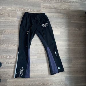 Gallery dept flare sweats
